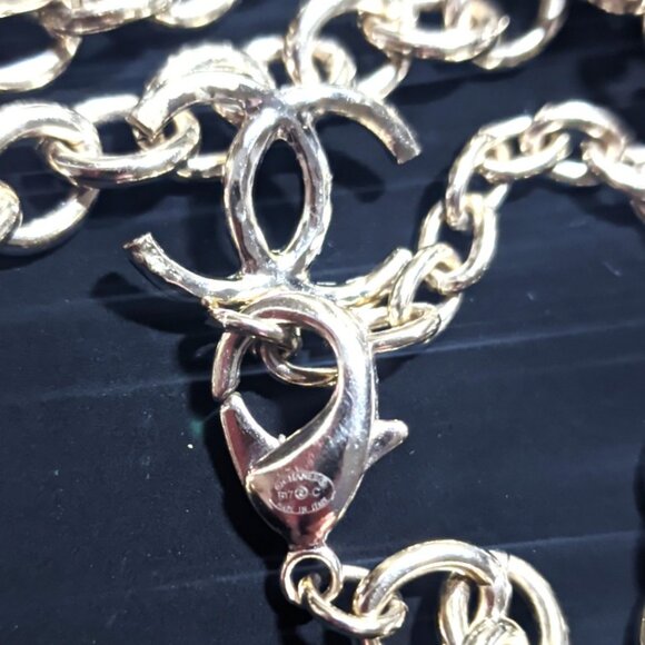 CHANEL RUNWAY CC CUBA NECKLACE - Picture 8 of 11